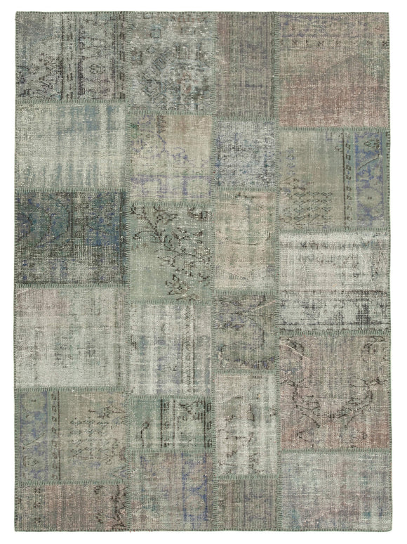 5' 9'' x 7' 11'' Hand-Knotted Turkish Patchwork Rug