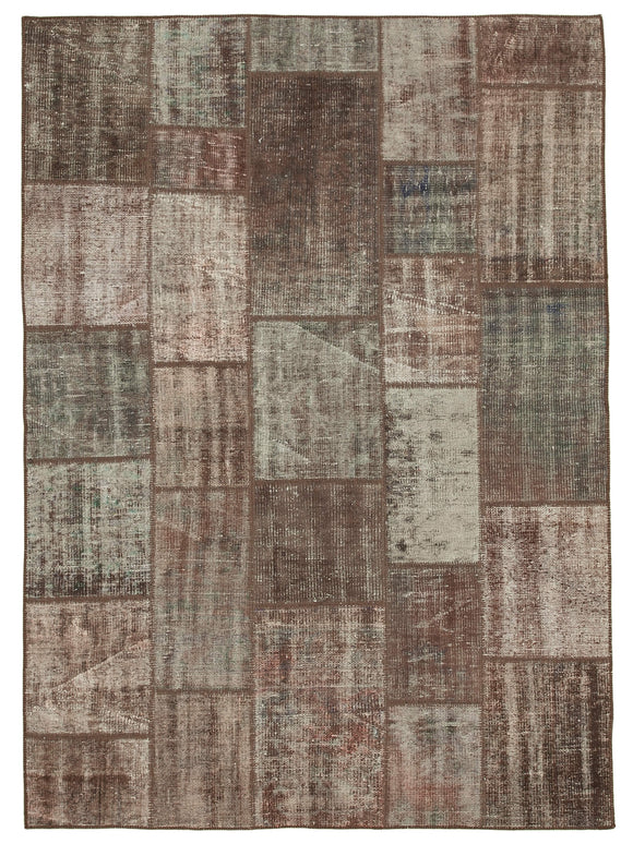 5' 8'' x 7' 9'' Hand-Knotted Turkish Patchwork Rug