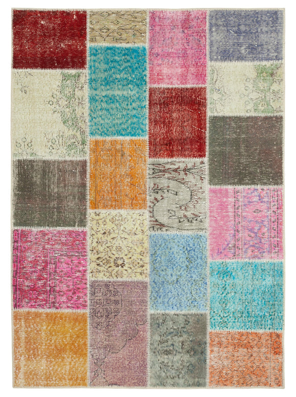 4' 9'' x 6' 7'' Hand-Knotted Turkish Patchwork Rug