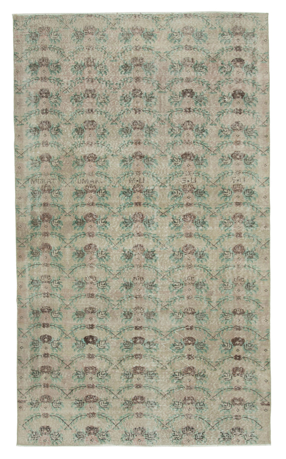 5' 5'' x 9' Hand-Knotted Turkish Boho Rug