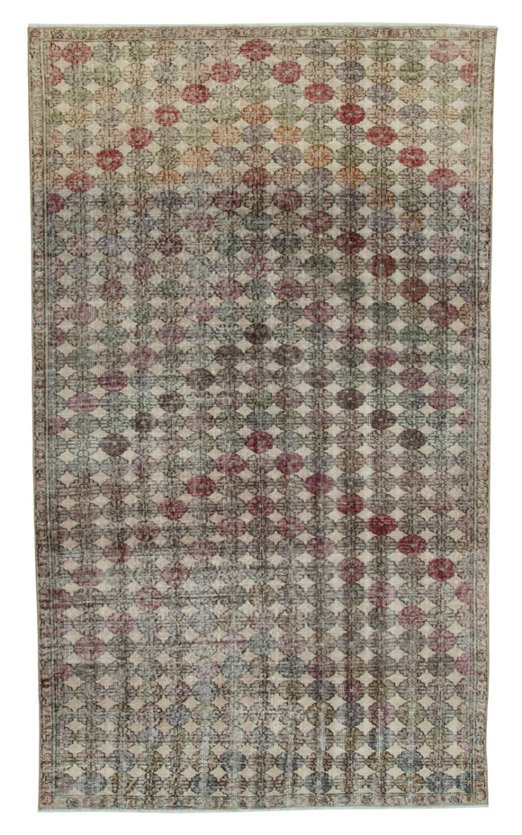 5' 7'' x 9' 7'' Hand-Knotted Turkish Boho Rug