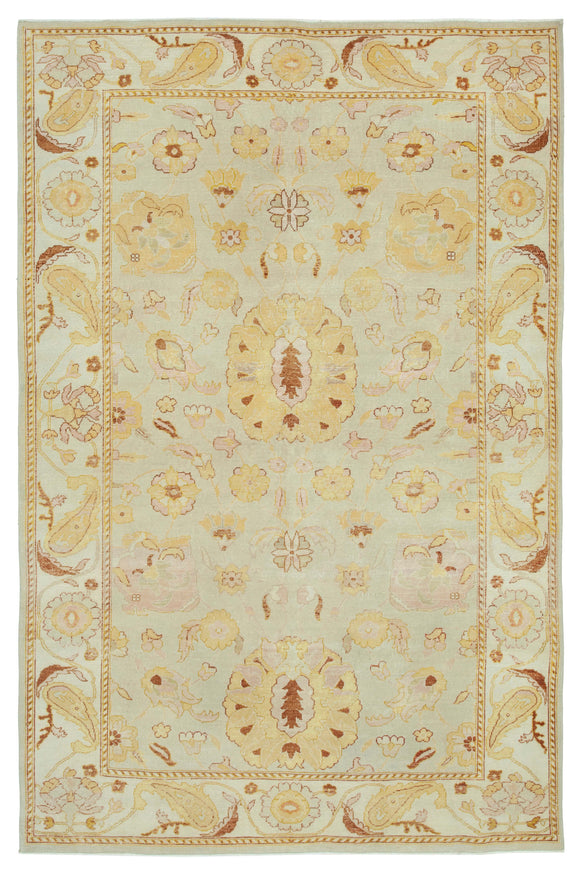 5' 8'' x 8' 9'' Hand-Knotted Oushak Rug