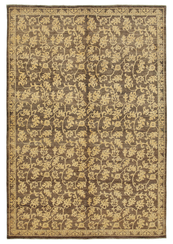 6' x 8' 9'' Hand-Knotted Oushak Rug