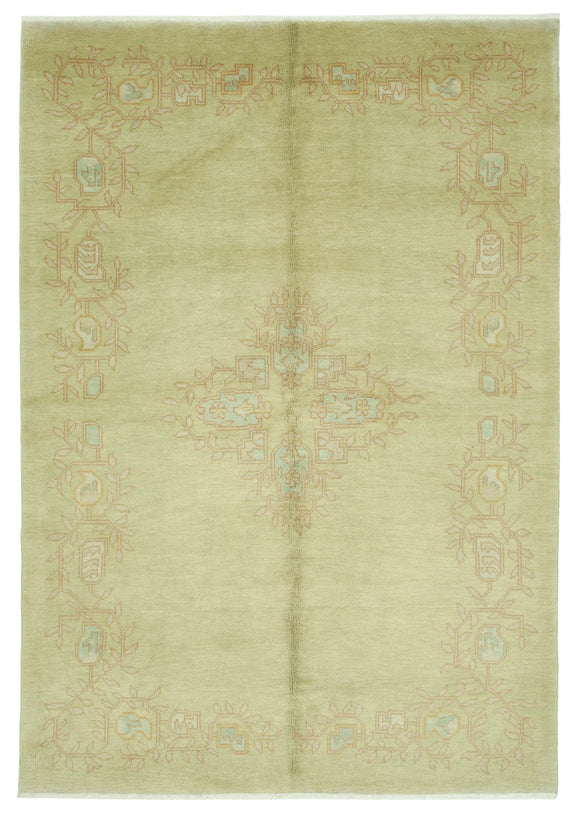 6' x 9' Hand-Knotted Oushak Rug