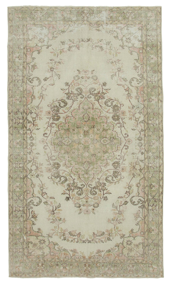 5' 7'' x 9' 8'' Hand-Knotted Vintage Turkish Rug