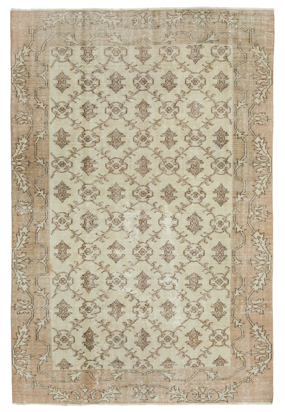 6' 7'' x 9' 7'' Handmade Turkish Vintage Rug