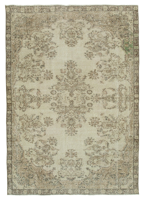 6' 9'' x 9' 5'' Handmade Turkish Vintage Rug