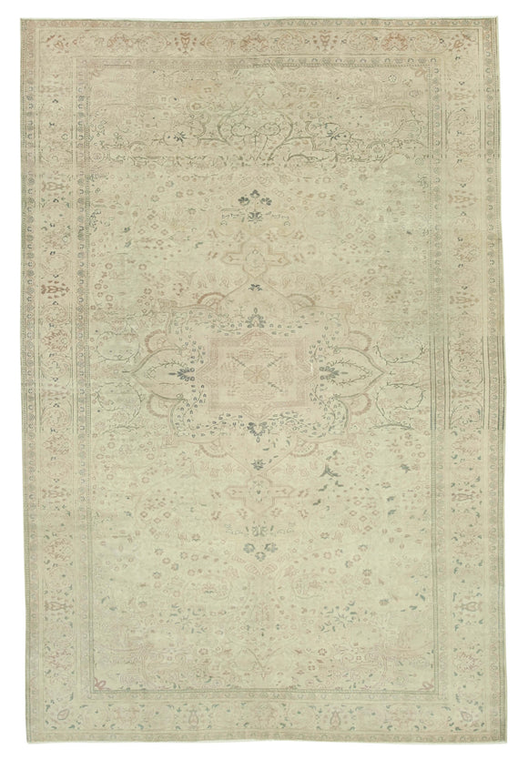 6' 3'' x 9' 10'' Turkish Vintage Hand-Knotted Rug