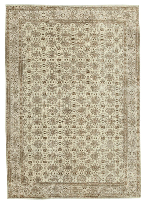 6' 5'' x 9' 9'' Turkish Vintage Hand-Knotted Rug