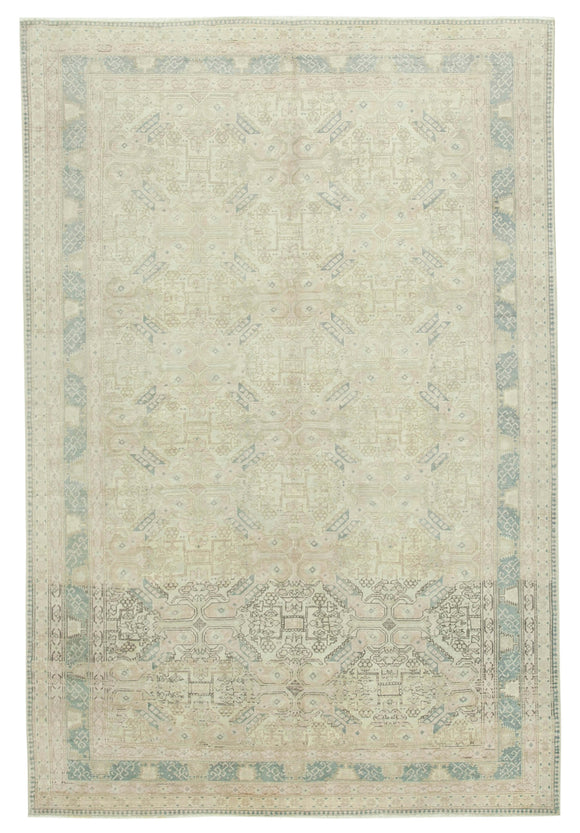 6' 4'' x 9' 5'' Turkish Vintage Hand-Knotted Rug