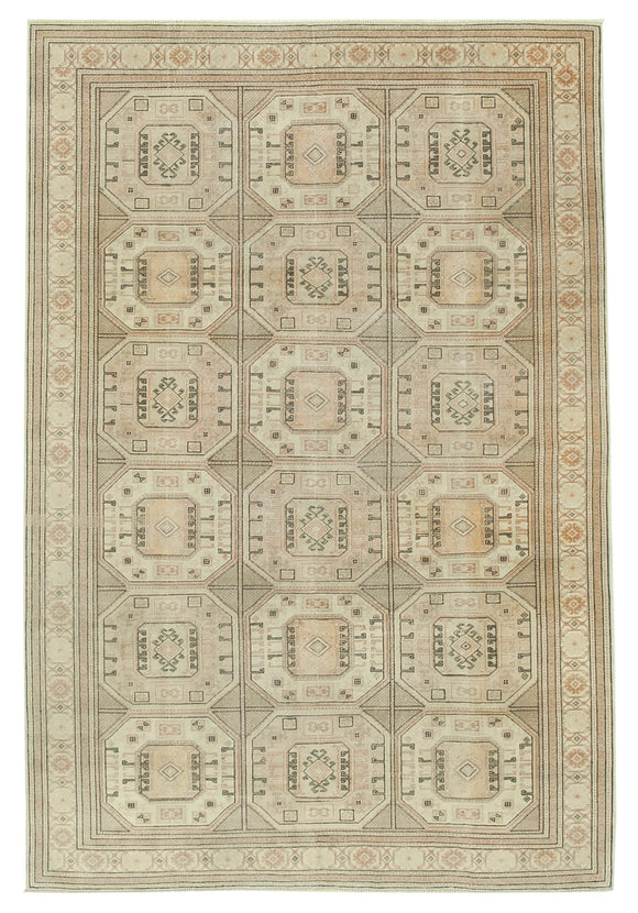 6' 7'' x 9' 8'' Turkish Vintage Hand-Knotted Rug