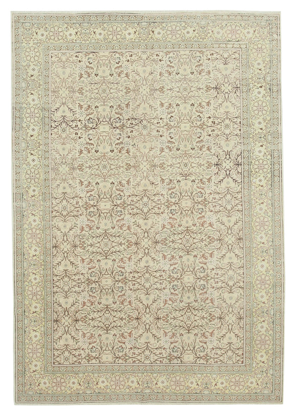 6' 5'' x 9' 4'' Turkish Vintage Hand-Knotted Rug