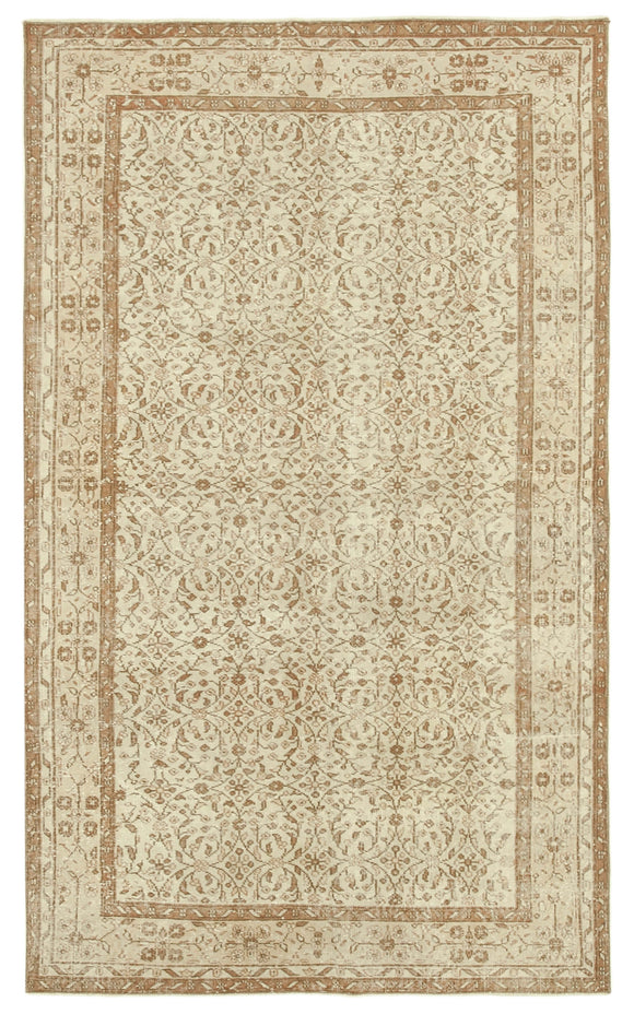 5' 5'' x 9' 3'' Handmade Turkish Vintage Rug