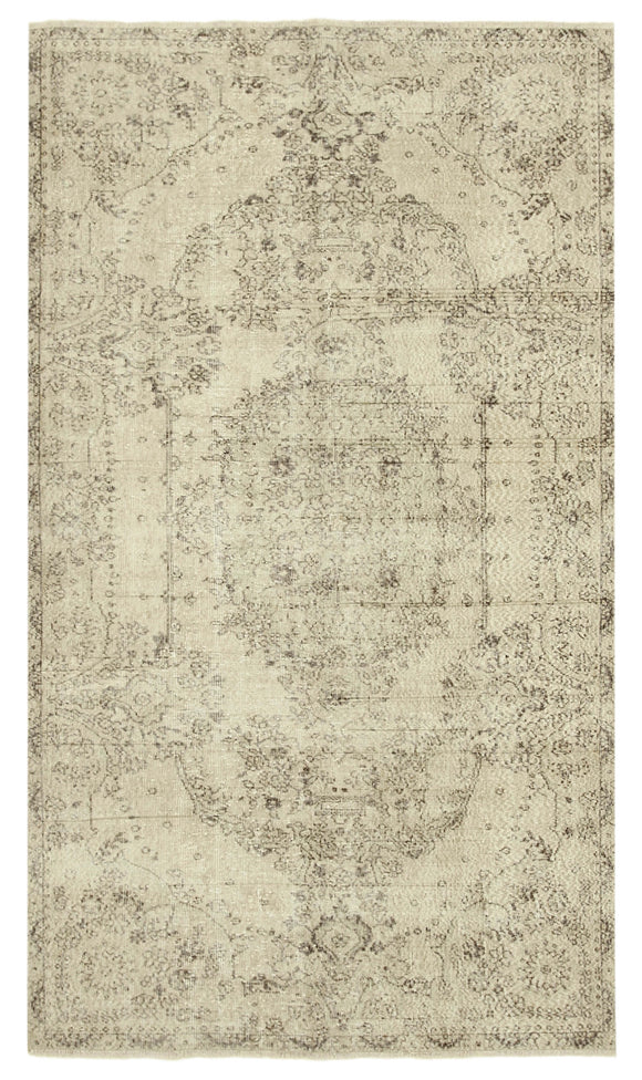 5' 4'' x 9' 3'' Handmade Turkish Vintage Rug