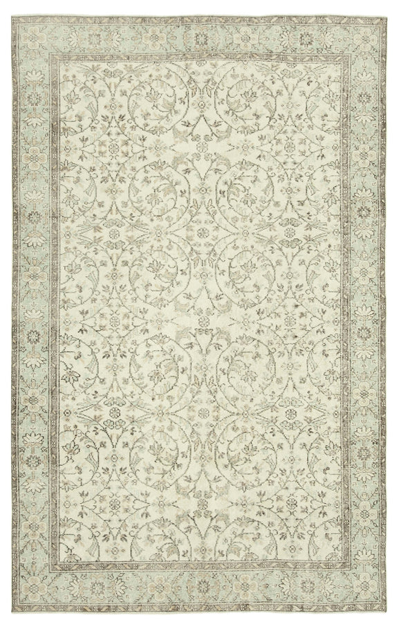 6' x 9' 8'' Handmade Turkish Vintage Rug