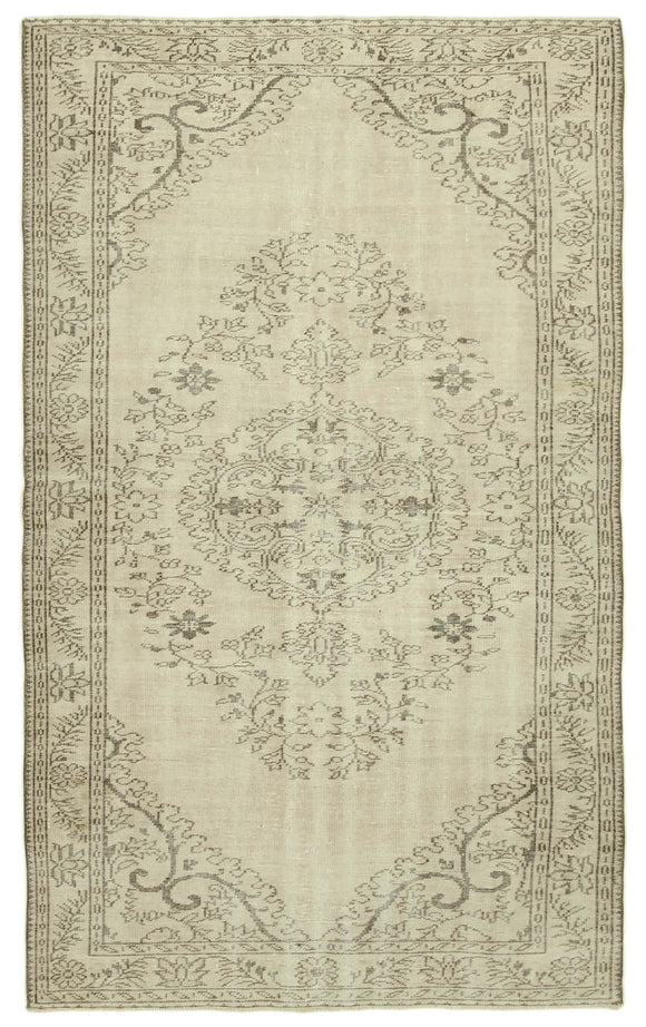 5' 10'' x 9' 7'' Handmade Turkish Vintage Rug