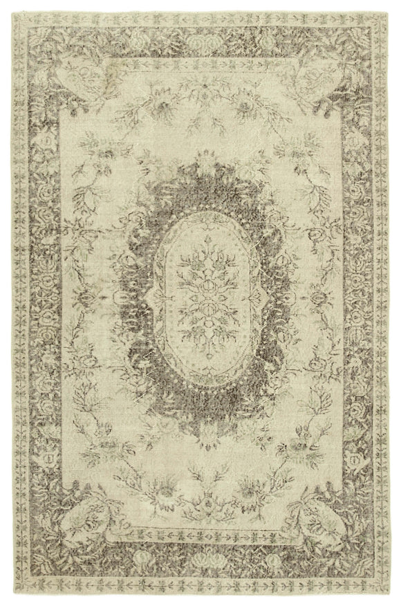 5' 9'' x 8' 11'' Handmade Turkish Vintage Rug