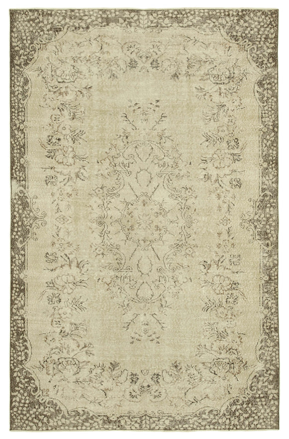 6' 1'' x 9' 6'' Handmade Turkish Vintage Rug