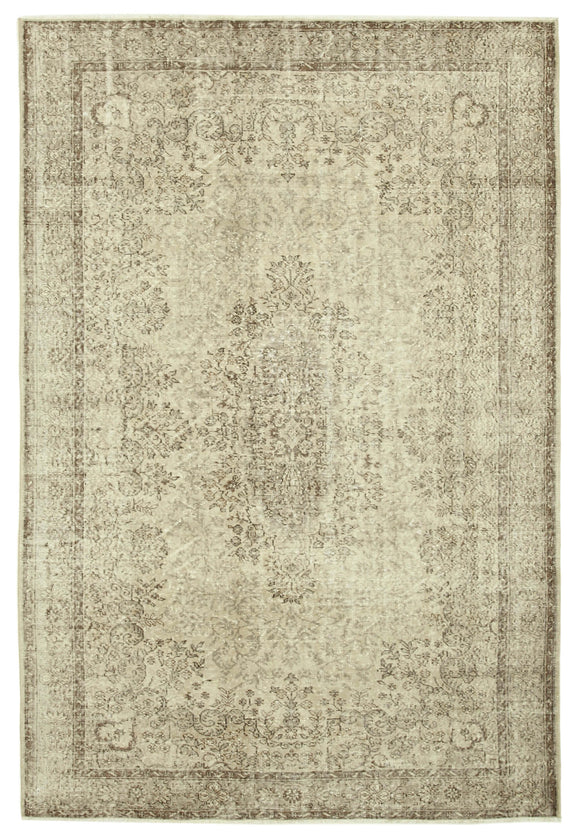 6' 8'' x 10' 3'' Handmade Turkish Vintage Rug