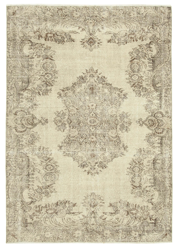 6' 4'' x 9' Hand-Knotted Turkish Vintage Rug
