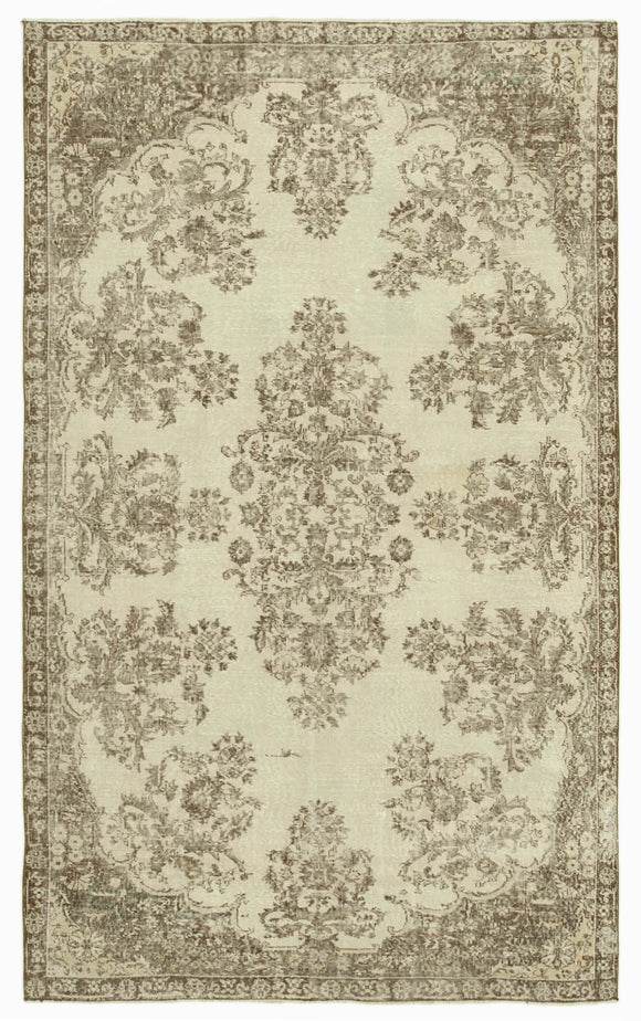 6' 2'' x 10' 1'' Hand-Knotted Turkish Vintage Rug