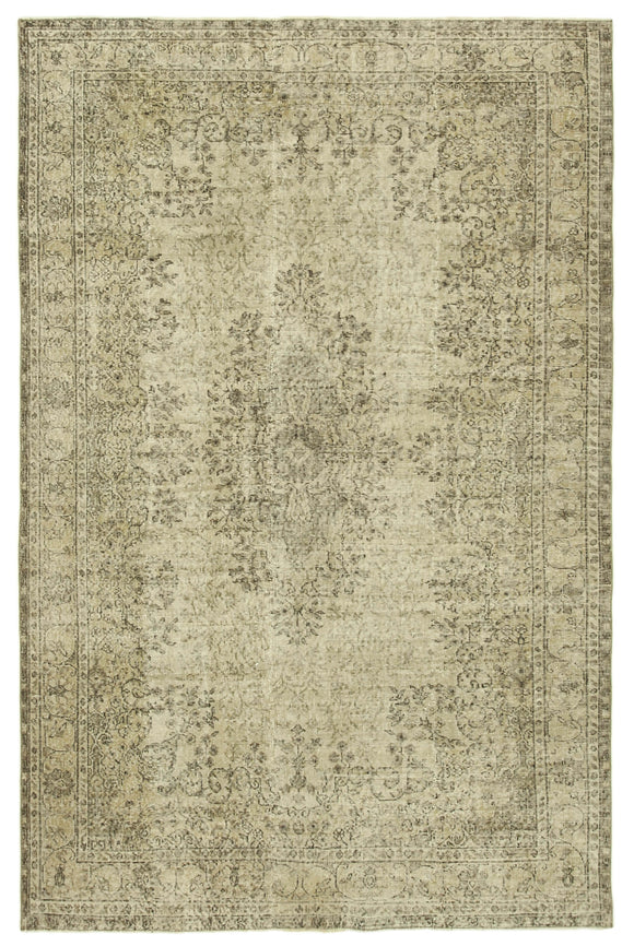 6' 7'' x 9' 9'' Hand-Knotted Turkish Vintage Rug