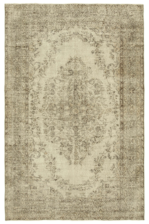 6' 7'' x 9' 10'' Hand-Knotted Turkish Vintage Rug