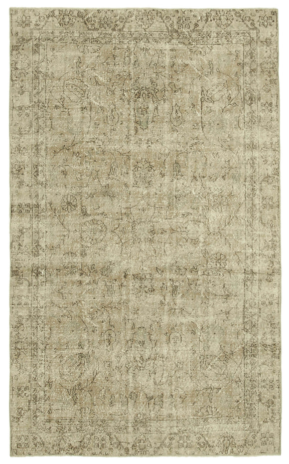 5' 11'' x 9' 8'' Hand-Knotted Turkish Vintage Rug