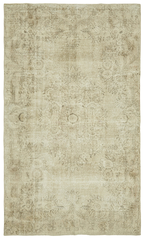 6' x 10' 1'' Hand-Knotted Turkish Vintage Rug