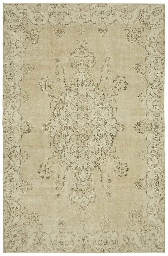6' 9'' x 10' 3'' Hand-Knotted Turkish Vintage Rug