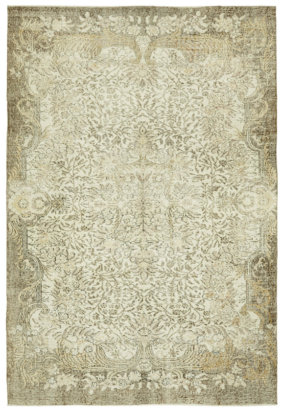 6' 3'' x 9' 1'' Hand-Knotted Turkish Vintage Rug