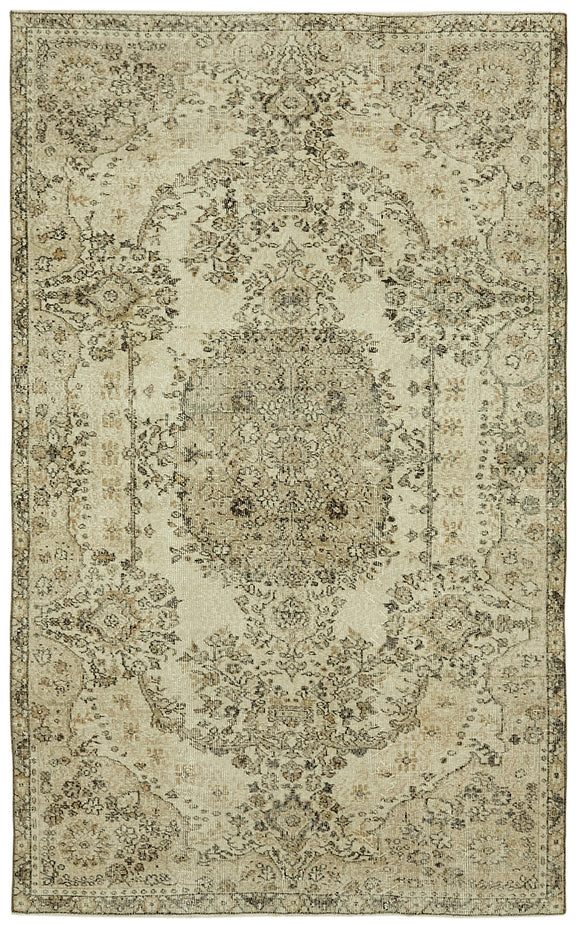 5' 5'' x 8' 8'' Distressed Vintage Rug