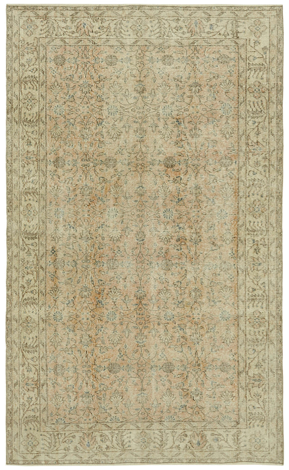 5' 2'' x 8' 4'' Distressed Vintage Rug