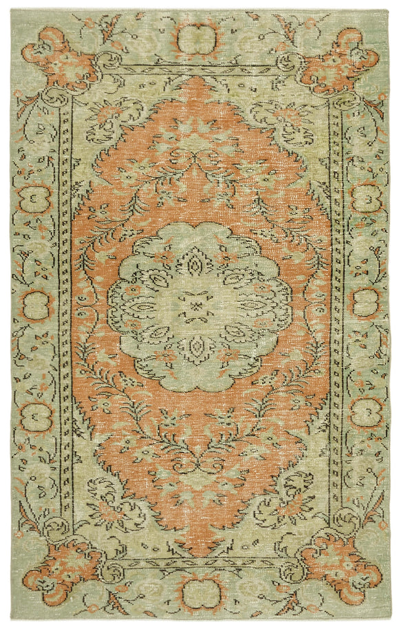5' 3'' x 8' 3'' Hand-Knotted Vintage Rug