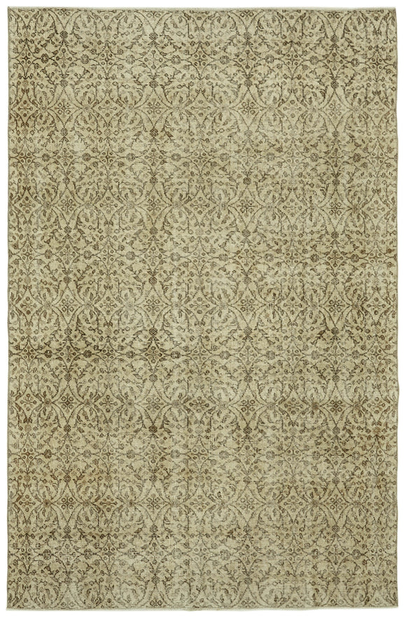 5' 10'' x 8' 10'' Hand-Knotted Vintage Rug