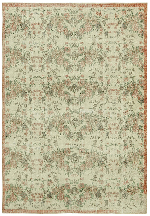 6' 6'' x 9' 6'' Hand-Knotted Vintage Rug