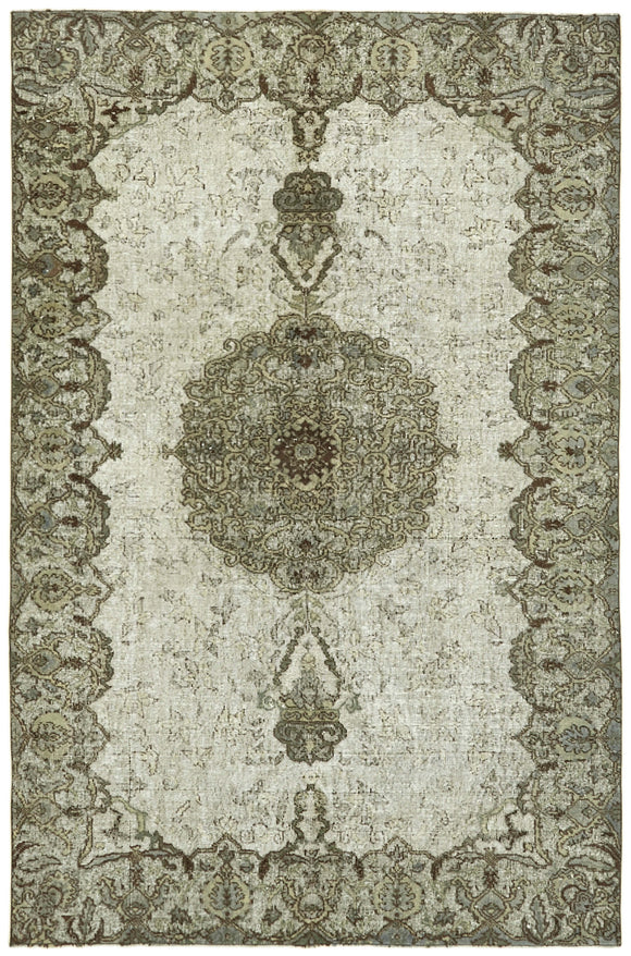 6' 1'' x 9' 1'' Turkish Hand Carved Rug
