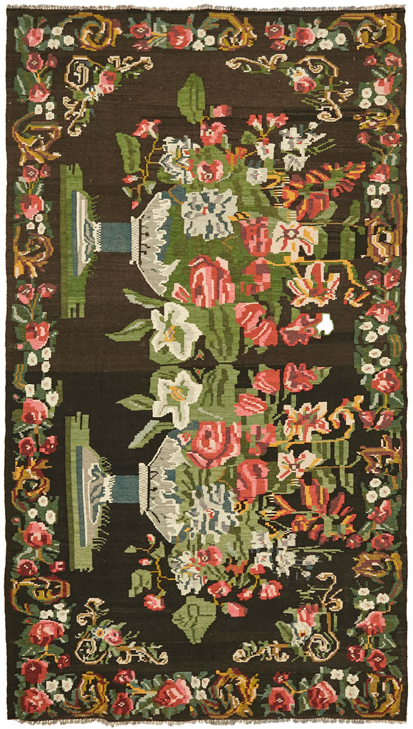 6' 11'' x 11' 11'' Vintage Moldovan Kilim