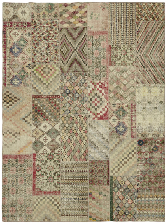 9' 10'' x 13' 1'' Hand-Knotted Turkish Patchwork Rug