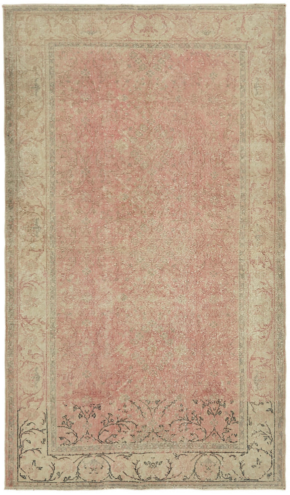 4' 10'' x 8' 4'' Vintage Distressed Rug