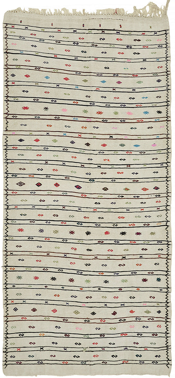 5' 5'' x 10' 8'' Turkish Hemp Kilim Rug