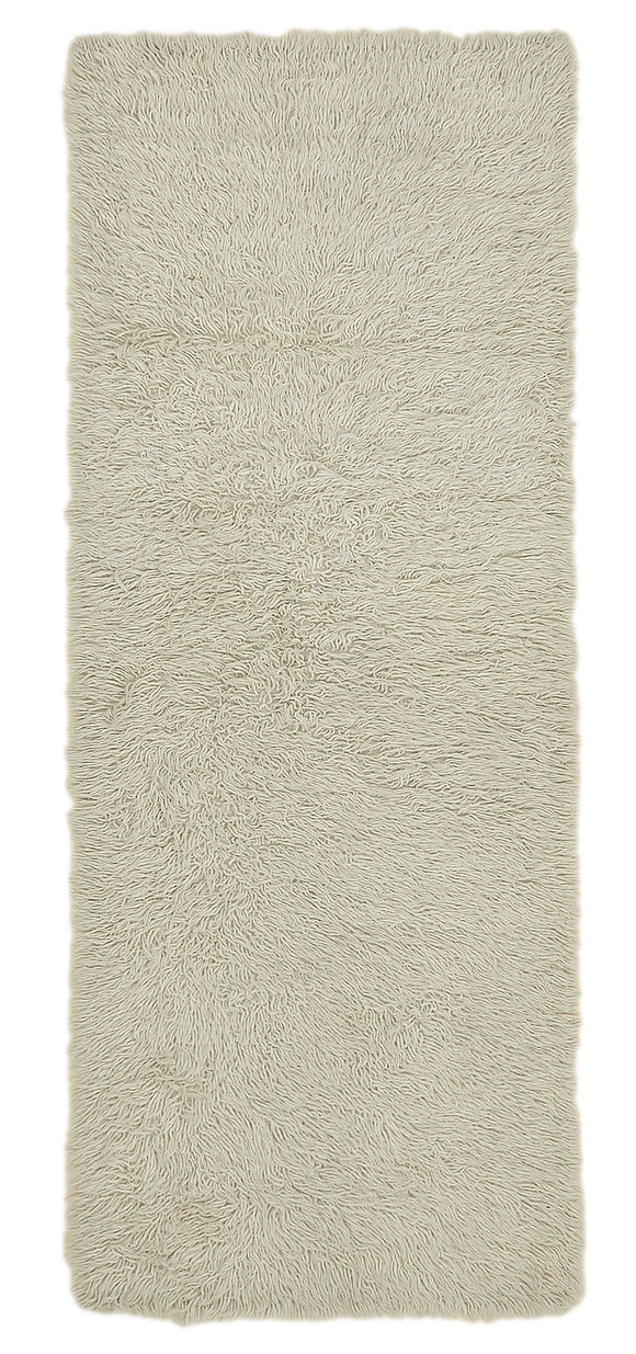 2' 7'' x 6' 9'' Vintage Tulu Rug