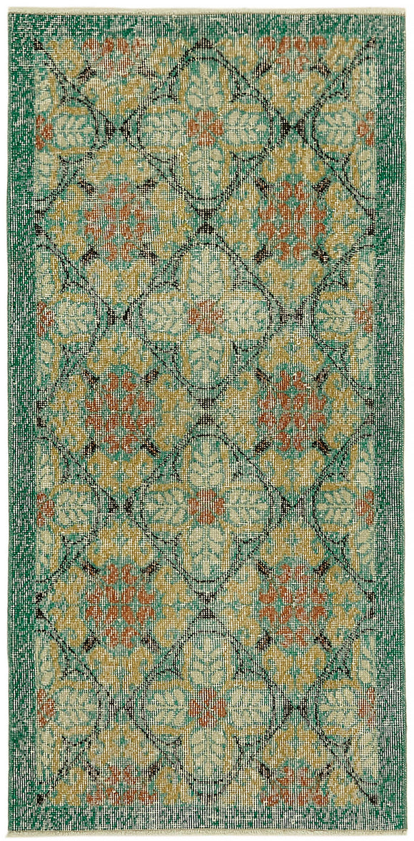 2' 6'' x 5' 1'' Hand-Knotted Vintage Rug