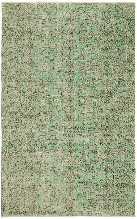 4' 8'' x 7' 5'' Hand-Knotted Vintage Rug
