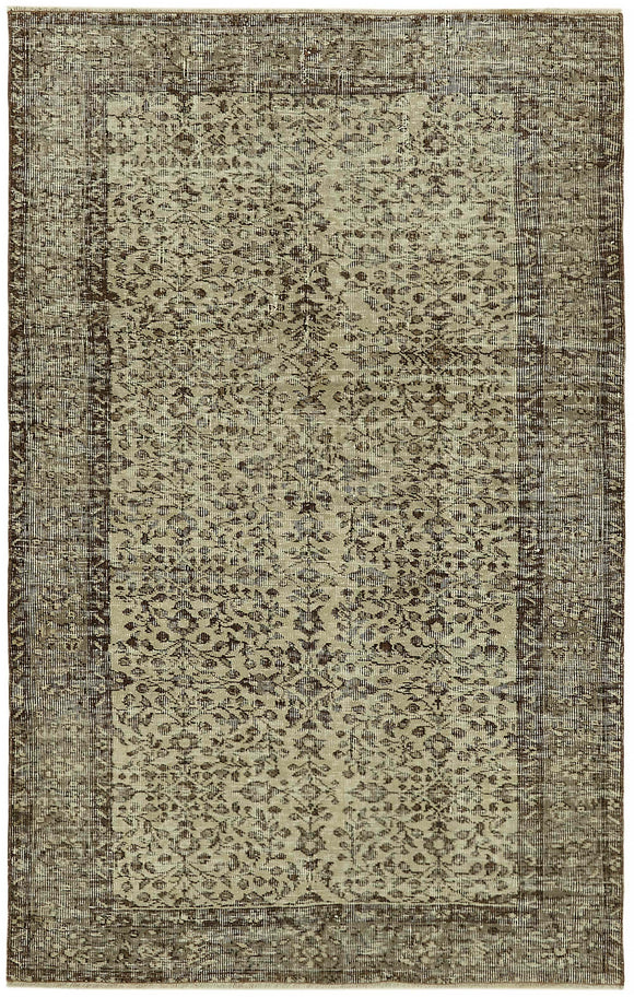 3' 10'' x 5' 10'' Hand-Knotted Vintage Rug