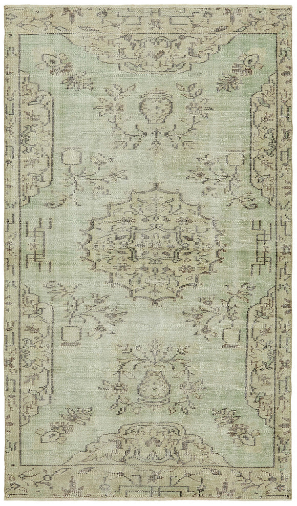 4' 2'' x 7' 1'' Hand-Knotted Vintage Rug