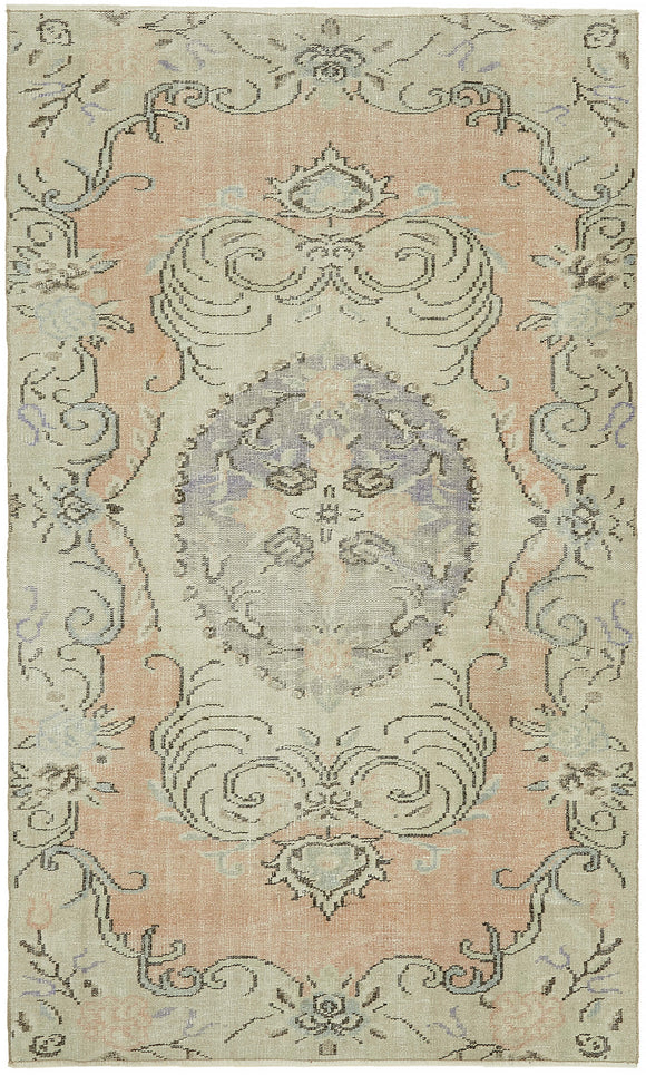 4' 4'' x 7' 2'' Hand-Knotted Vintage Rug