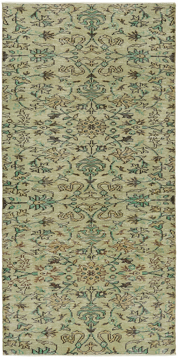 3' 3'' x 6' 7'' Hand-Knotted Vintage Rug
