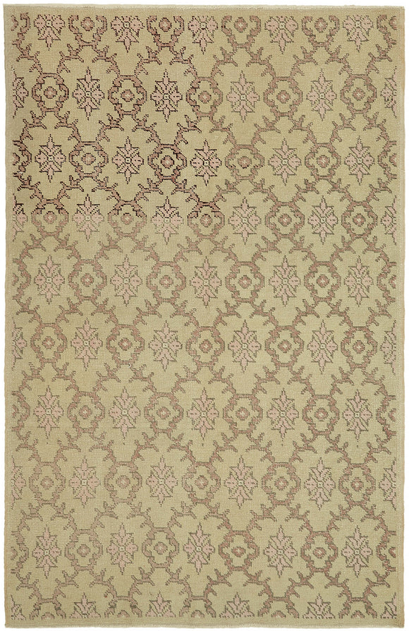 4' 7'' x 7' 0'' Hand-Knotted Vintage Rug