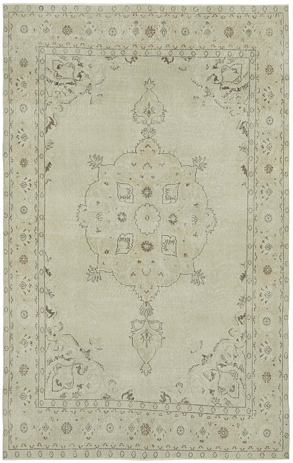 6' 6'' x 10' 1'' Hand-Knotted Turkish Vintage Rug